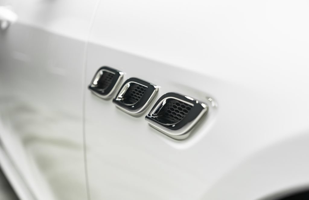 Used 2021 Maserati Quattroporte S GranSport Q4 AWD/4WD image 15