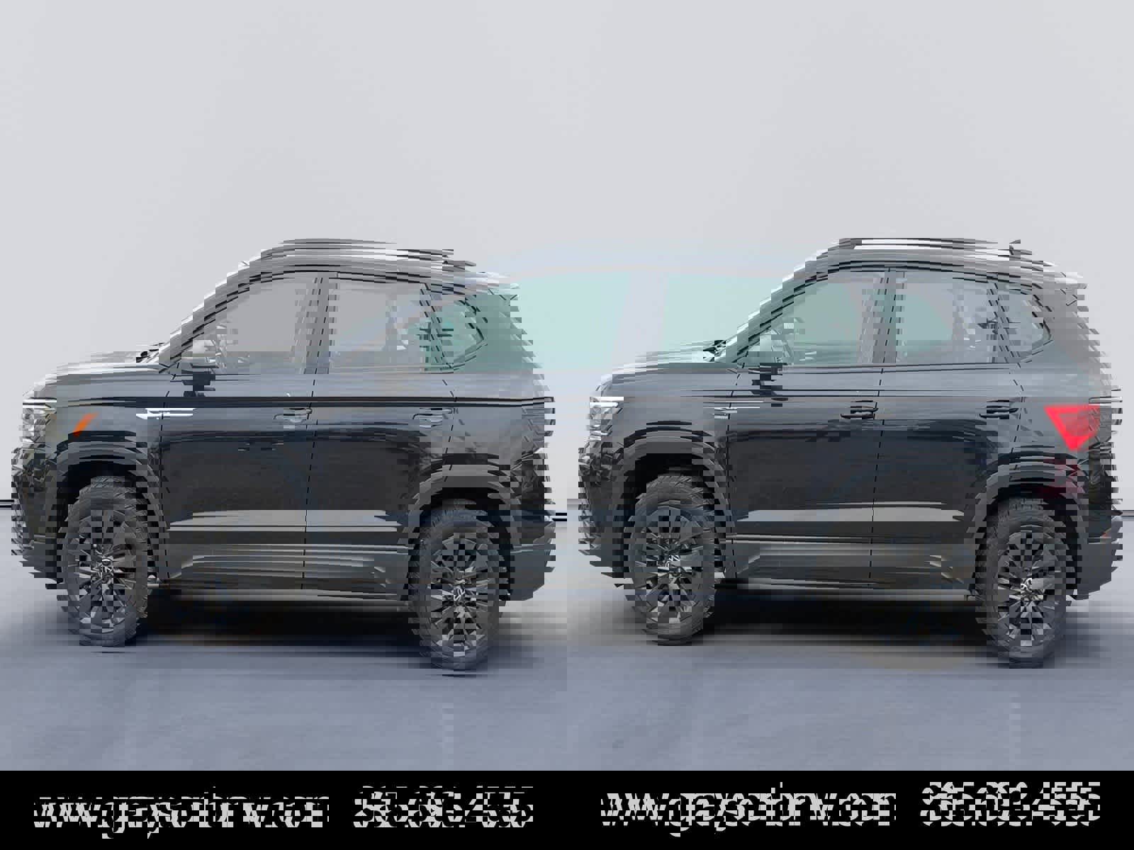 Used 2023 Volkswagen Taos S image 6