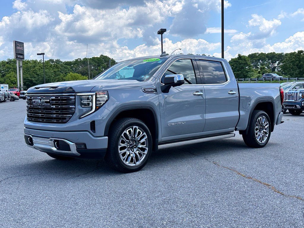 Certified 2025 GMC Sierra 1500 Denali Ultimate AWD/4WD image 2