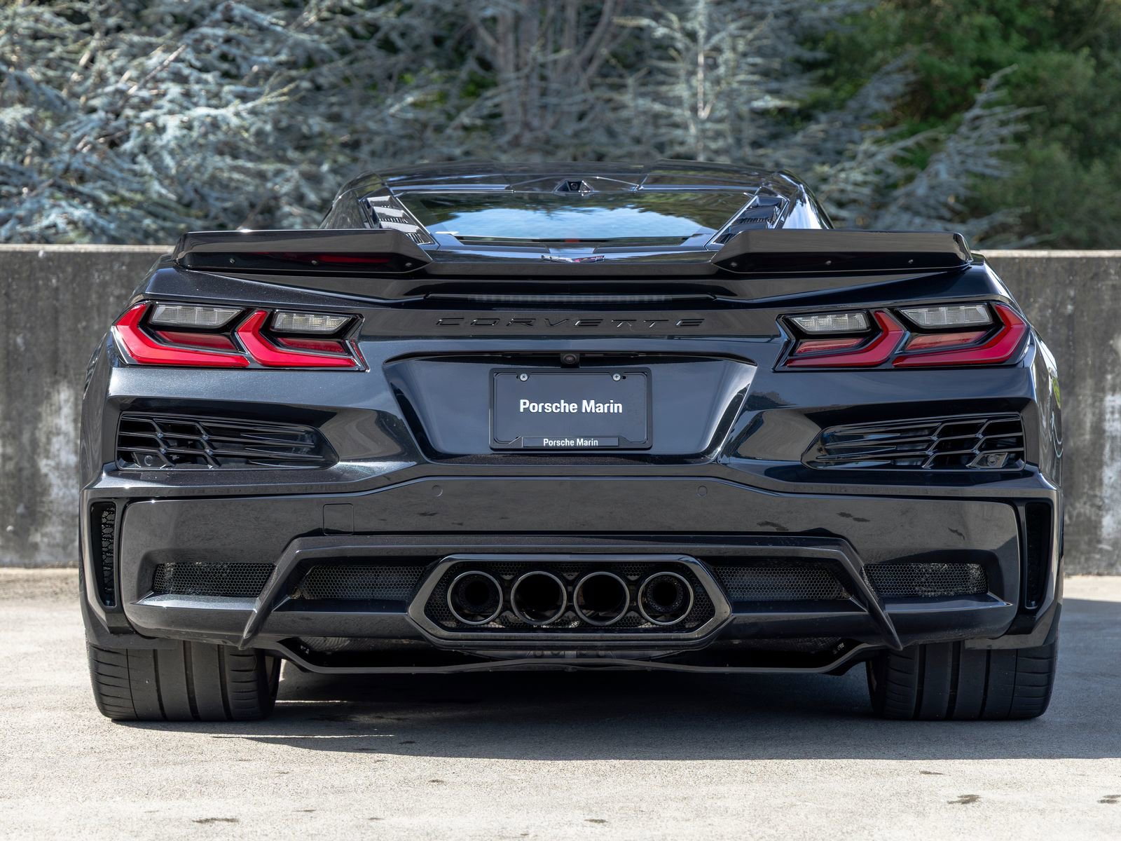 Used 2024 Chevrolet Corvette Z06 w/ Stealth Interior Trim Package image 10