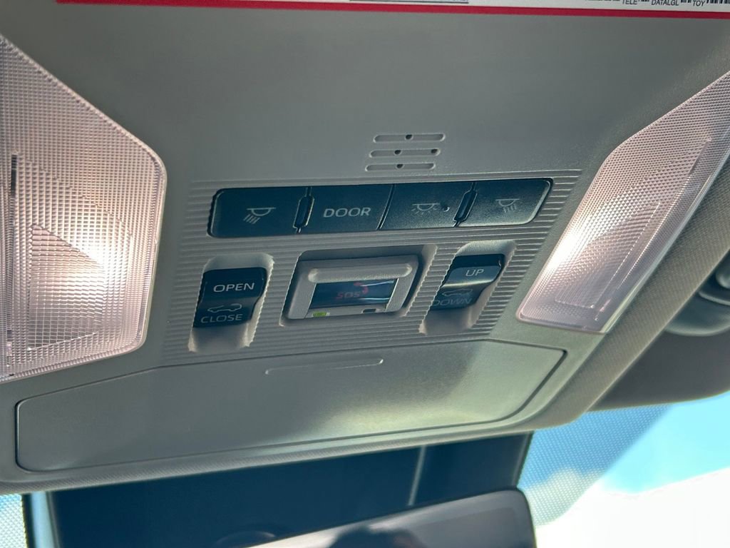 Used 2025 Toyota RAV4 XLE Premium w/ Weather Package AWD/4WD image 20