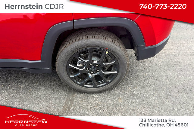 New 2026 Jeep Compass Latitude AWD/4WD image 22