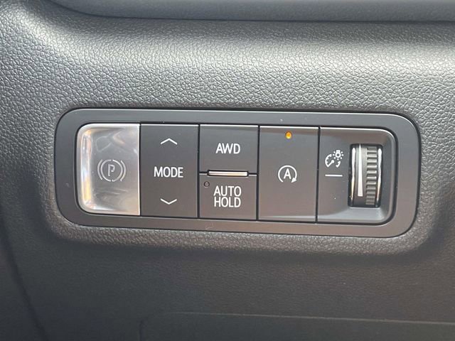 Certified 2025 GMC Terrain Elevation AWD/4WD image 23