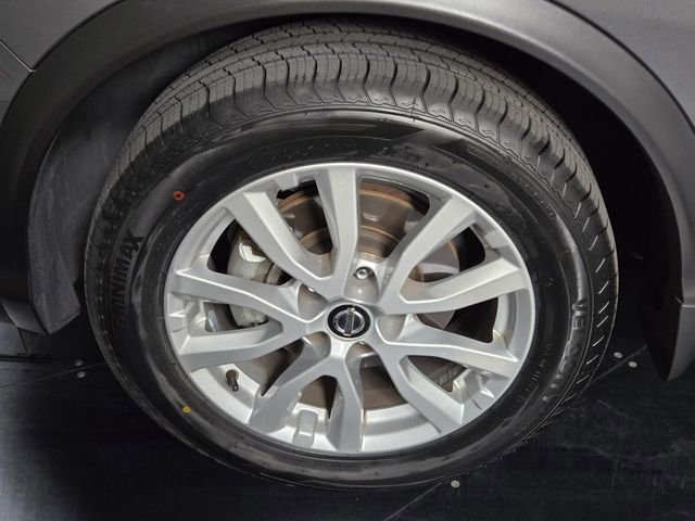 Used 2022 Nissan Rogue Sport S image 12