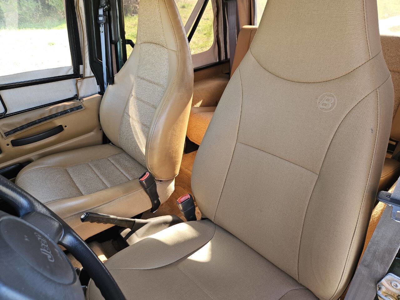 Used 1997 Jeep Wrangler SE AWD/4WD image 12
