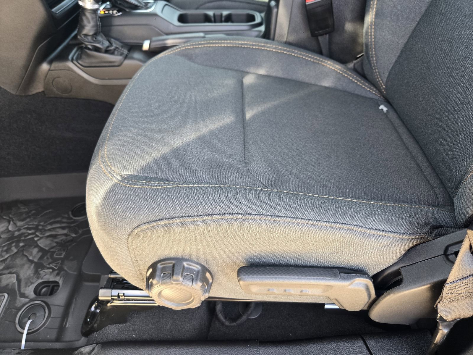 New 2026 Jeep Wrangler Unlimited Sport image 26