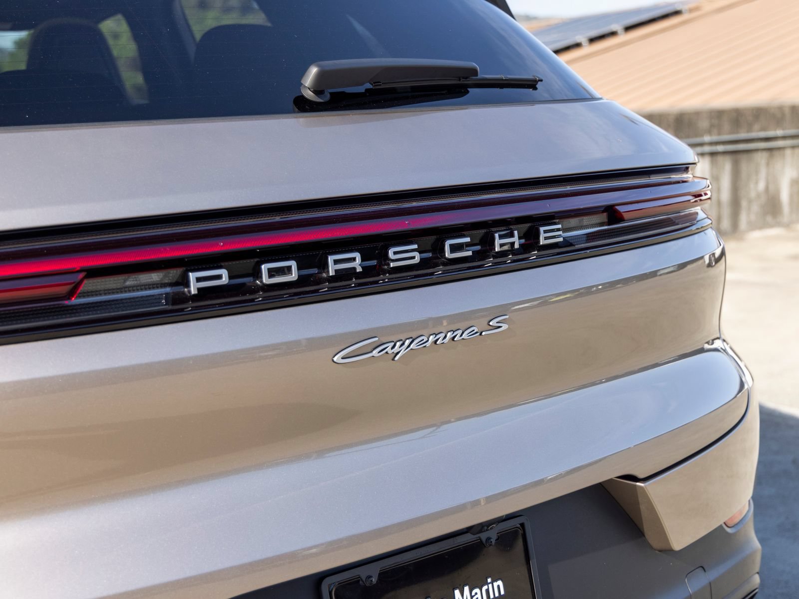 Certified 2025 Porsche Cayenne S AWD/4WD image 24