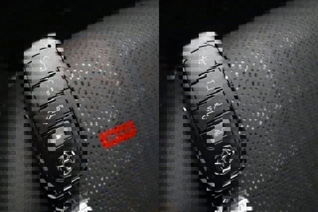 New 2025 Toyota Tacoma TRD Off-Road image 33