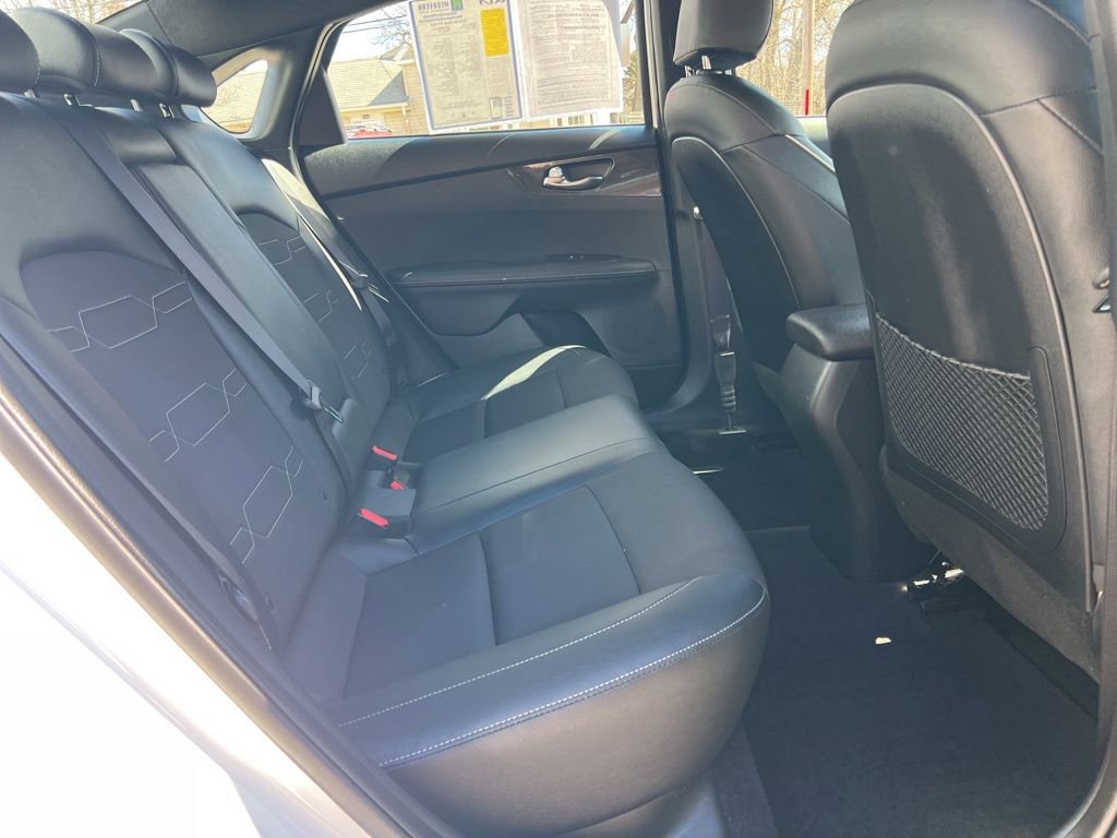 Certified 2023 Kia Forte GT-Line image 28