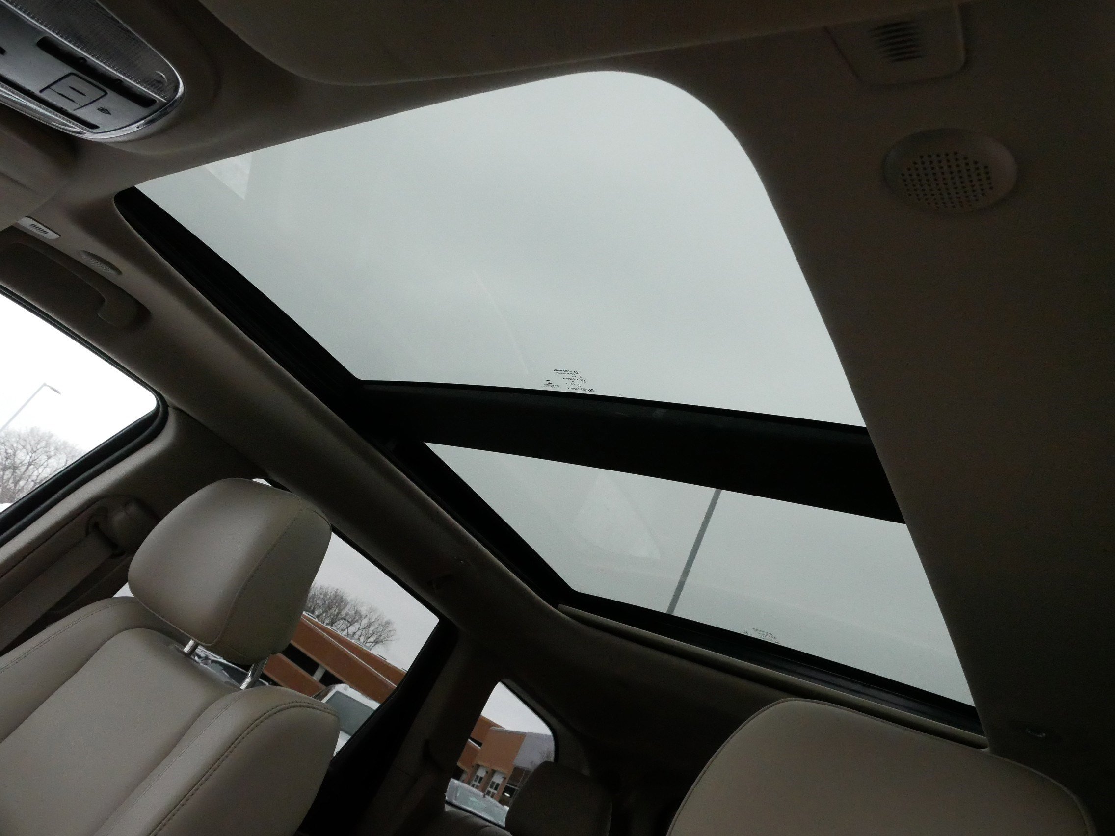 Used 2020 Jeep Grand Cherokee Limited w/ Luxury Group II image 34