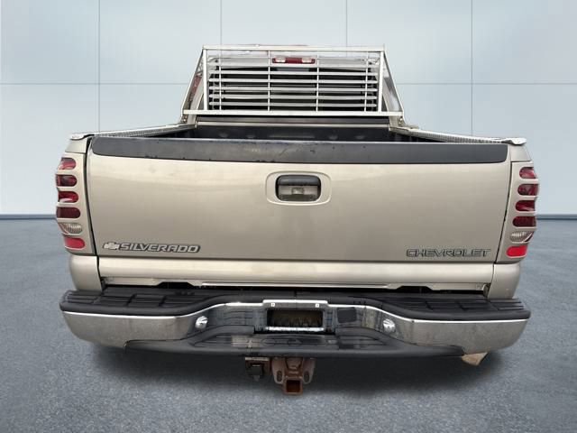 Used 2003 Chevrolet Silverado 2500 LT w/ Skid Plate Package image 3