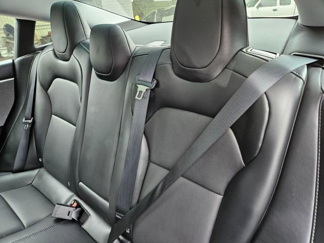 Used 2025 Tesla Model 3 Long Range RWD image 19