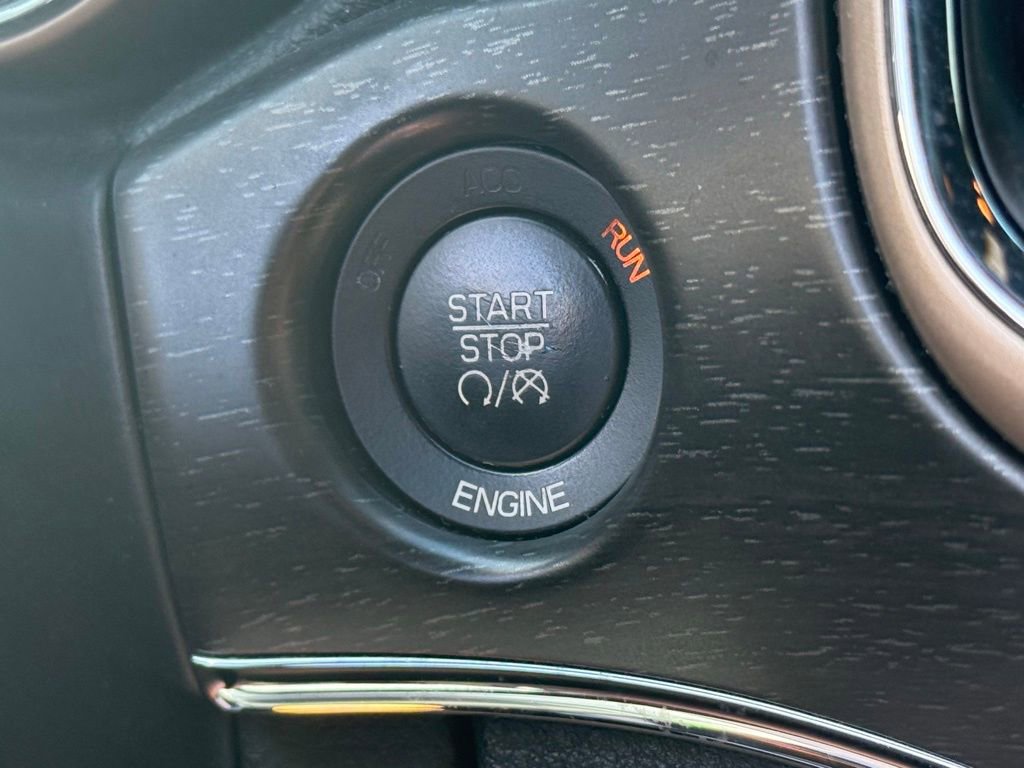 Used 2016 Jeep Grand Cherokee Limited image 20