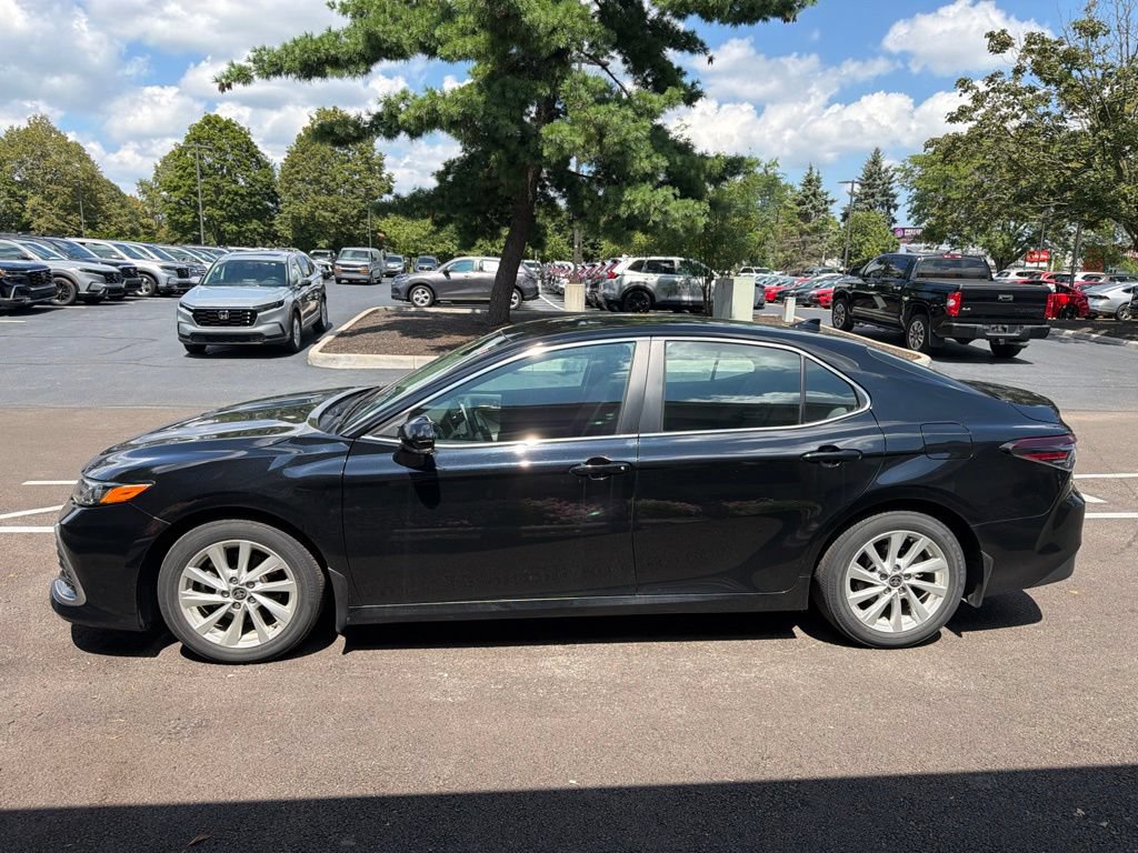 Used 2021 Toyota Camry LE w/ Convenience Package FWD image 10