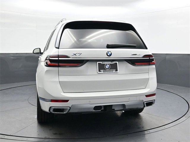 New 2026 BMW X7 xDrive40i image 5