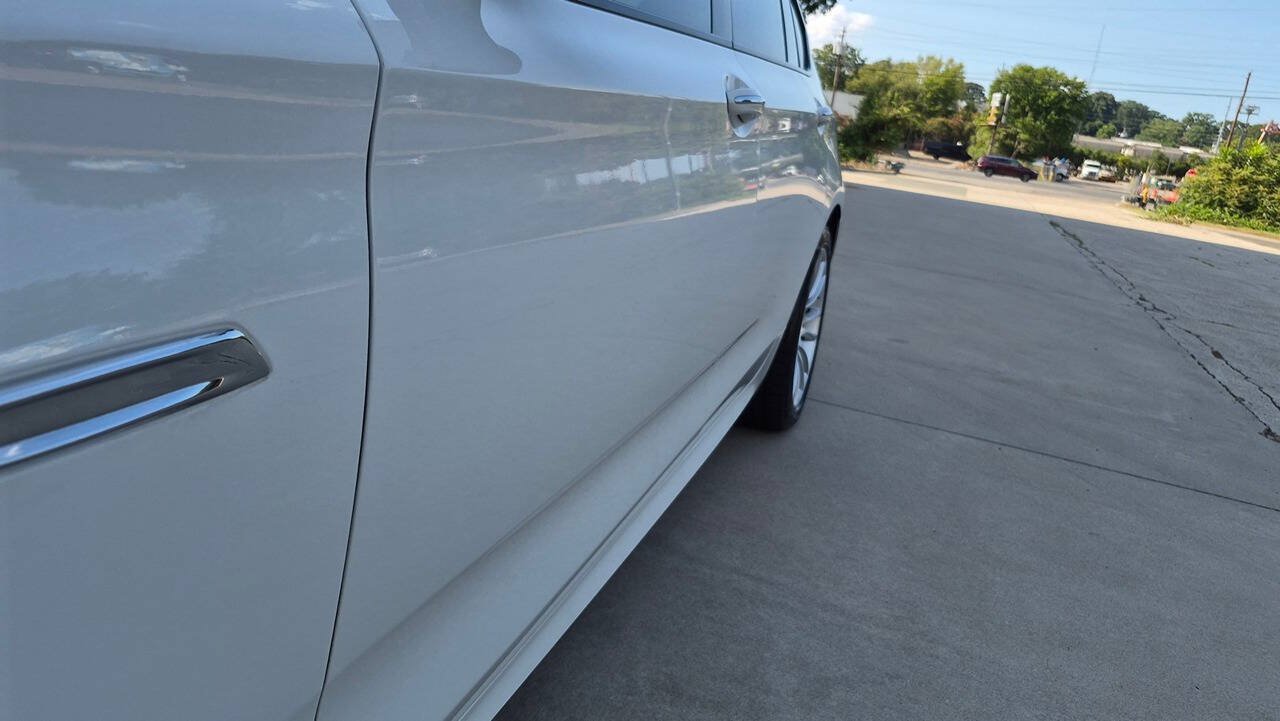 Used 2015 BMW 535i Gran Turismo xDrive AWD/4WD image 17