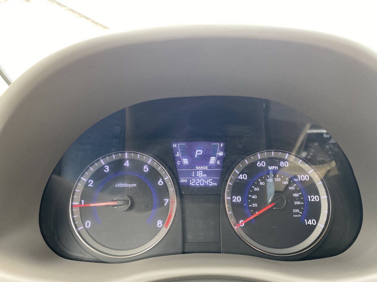 Used 2014 Hyundai Accent GLS w/ Option Group 2 FWD image 25