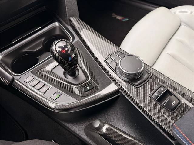 Used 2017 BMW M4 Convertible RWD image 30