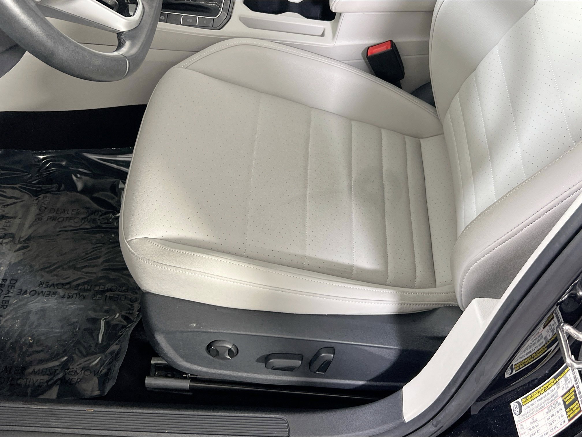 Used 2022 Volkswagen Jetta SE image 18