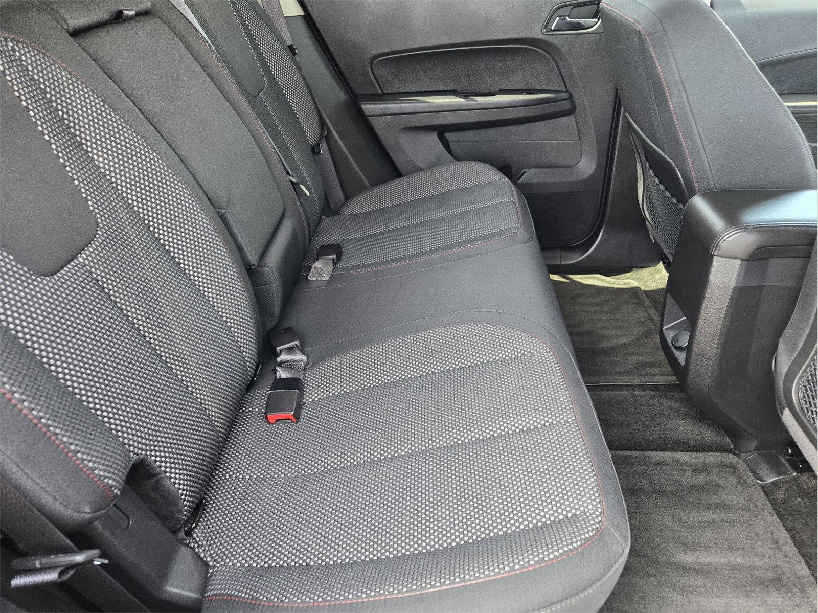 Used 2017 Chevrolet Equinox LT FWD image 28