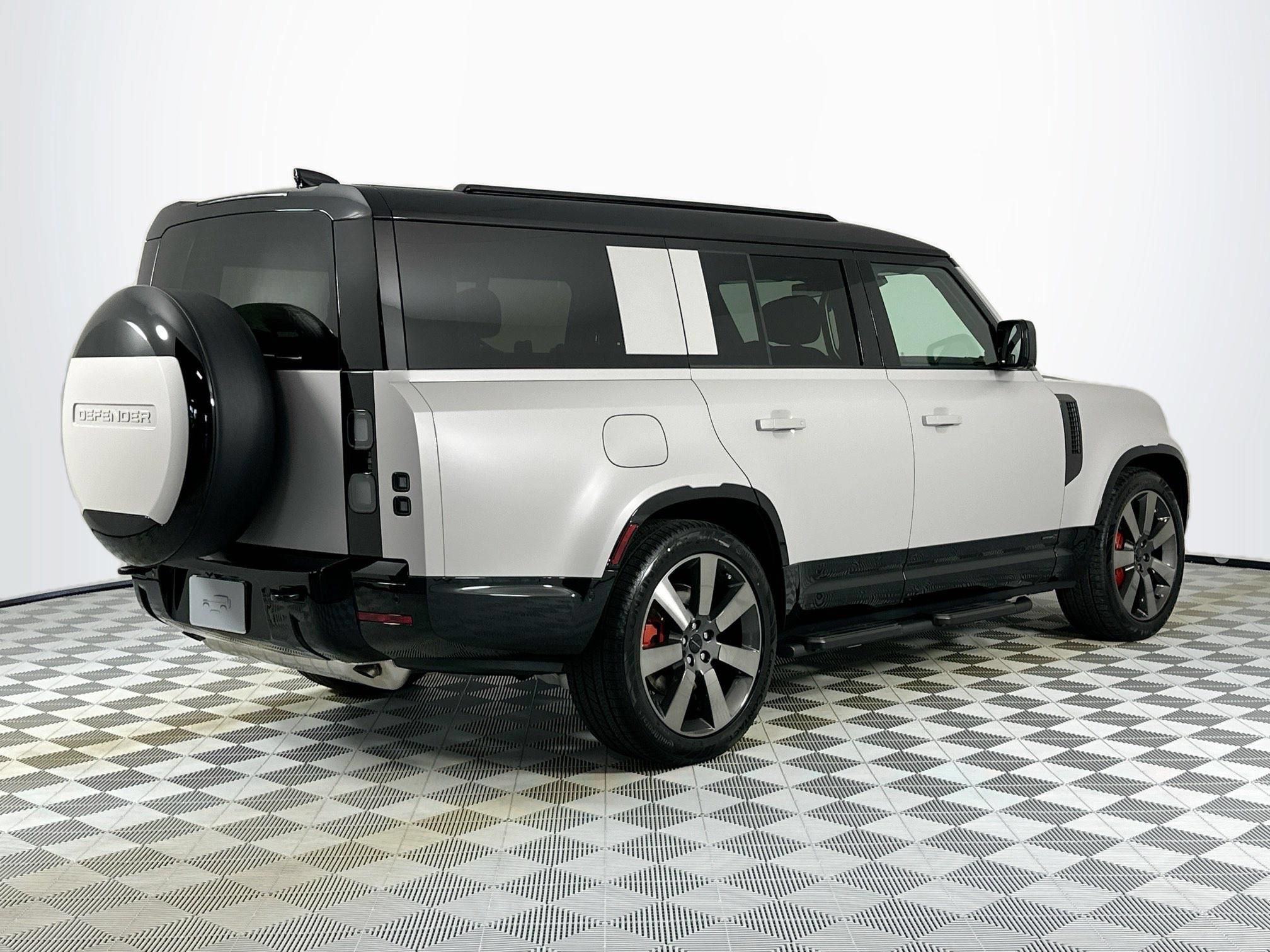 New 2026 Land Rover Defender 130 X AWD/4WD image 5