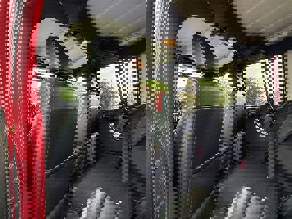 Used 2012 Jeep Wrangler Unlimited Sahara w/ Dual Top Group image 17