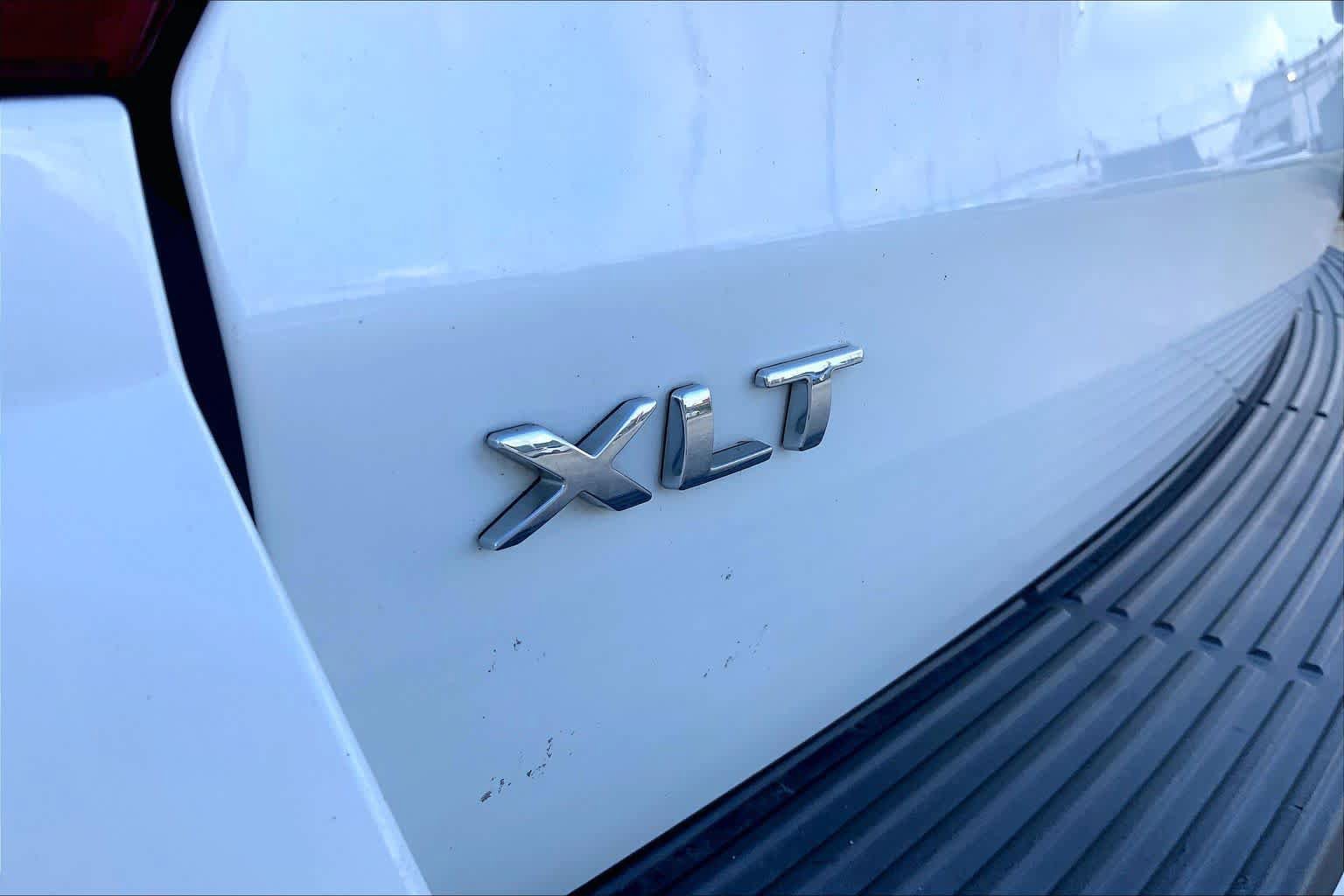 Used 2020 Ford Expedition XLT w/ Cargo Package RWD image 10