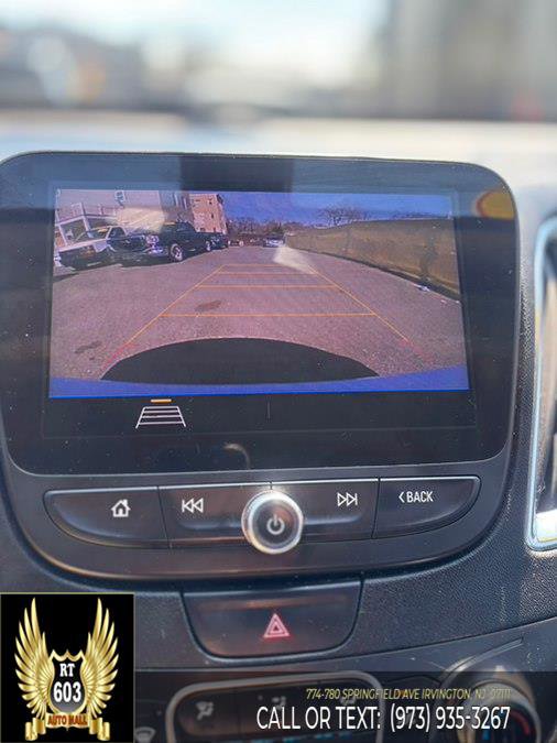 Used 2019 Chevrolet Malibu LT image 14