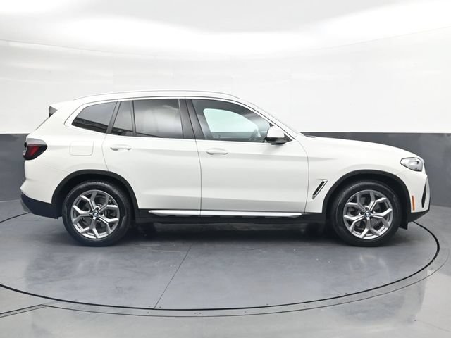 Used 2023 BMW X3 sDrive30i w/ Premium Package RWD image 3