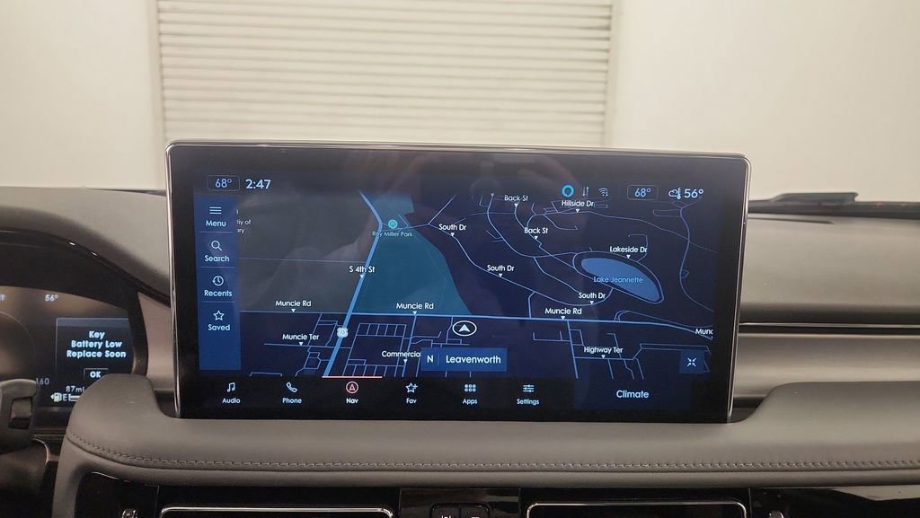 Used 2022 Lincoln Nautilus Reserve image 14