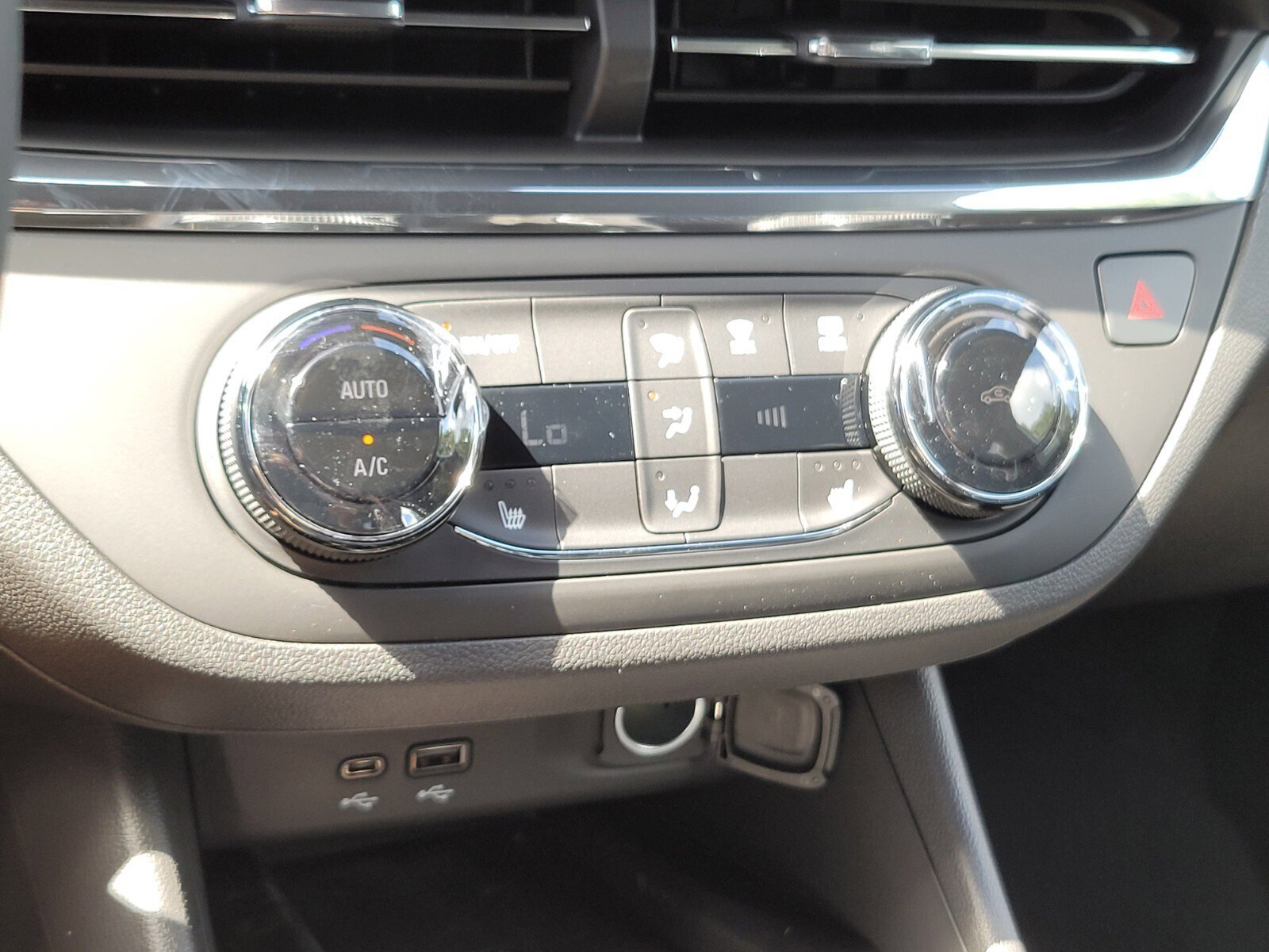 New 2025 Buick Envista Preferred w/ Convenience I Package image 8