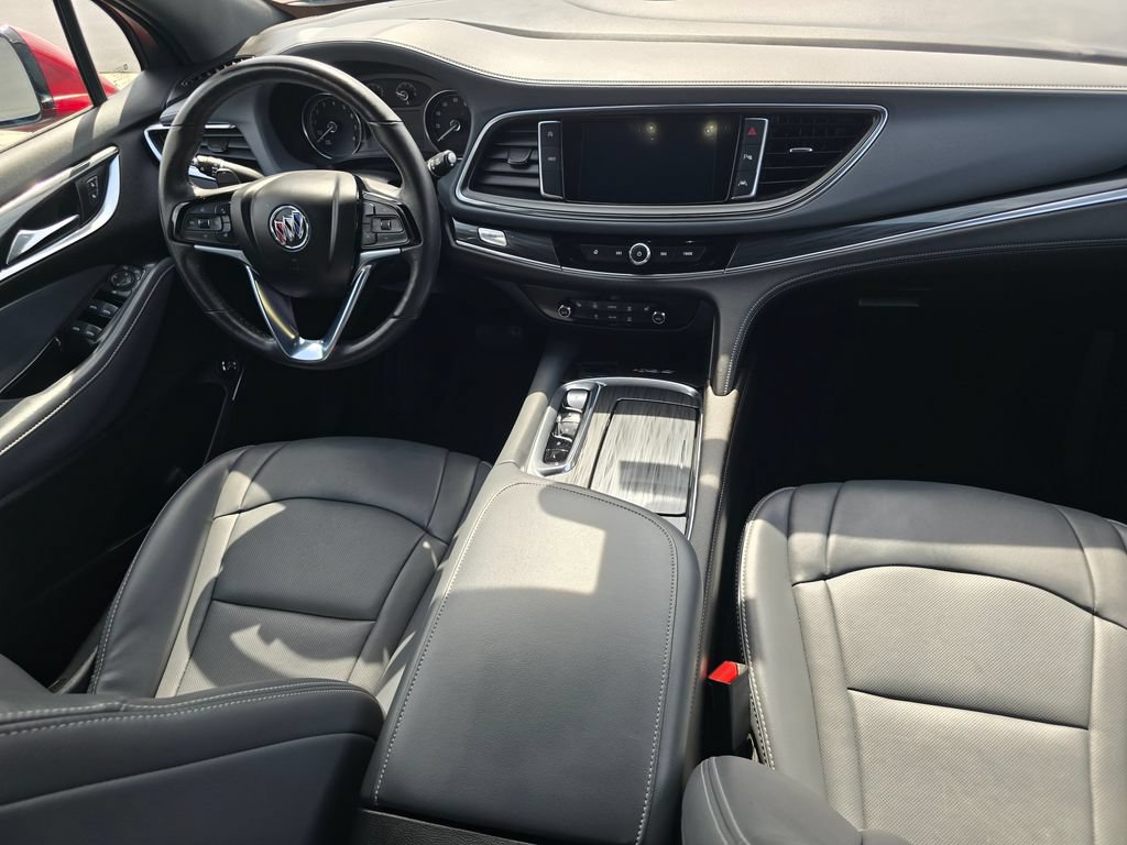 Used 2023 Buick Enclave Essence w/ Sport Touring Edition AWD/4WD image 23