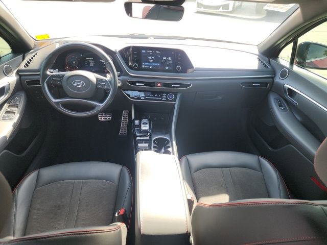 Used 2021 Hyundai Sonata SEL Plus w/ Preferred Accessory Package image 15