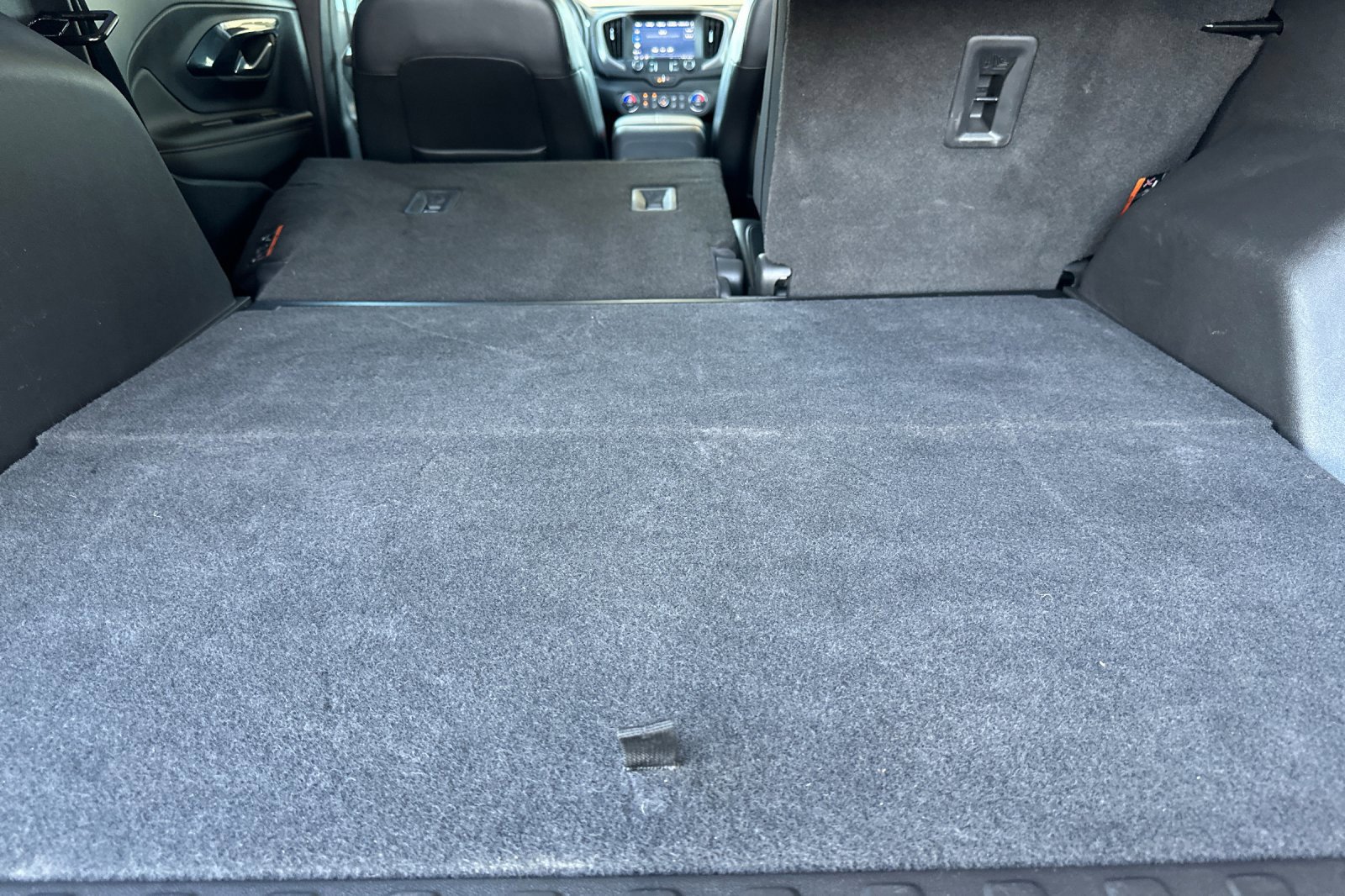 Certified 2022 GMC Terrain AT4 w/ Infotainment Package II AWD/4WD image 16