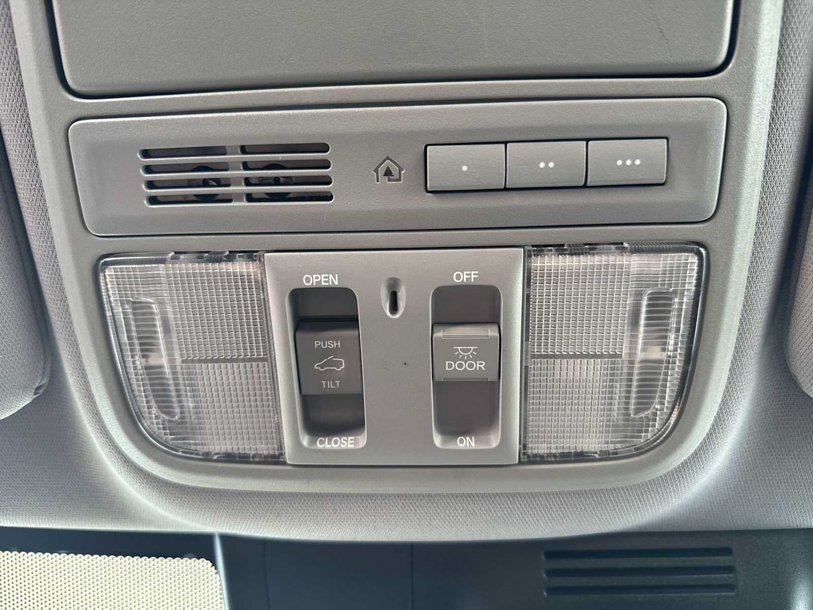 Used 2017 Honda CR-V EX-L image 29