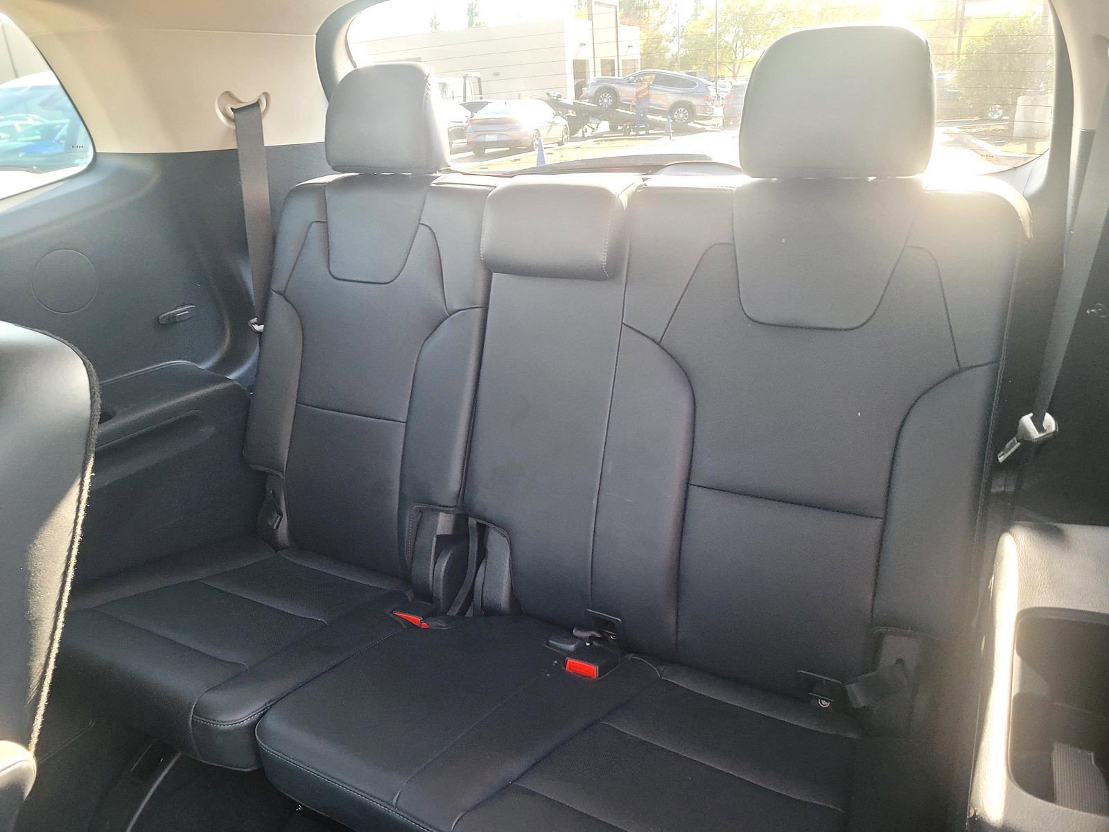 Used 2022 Kia Telluride S image 12