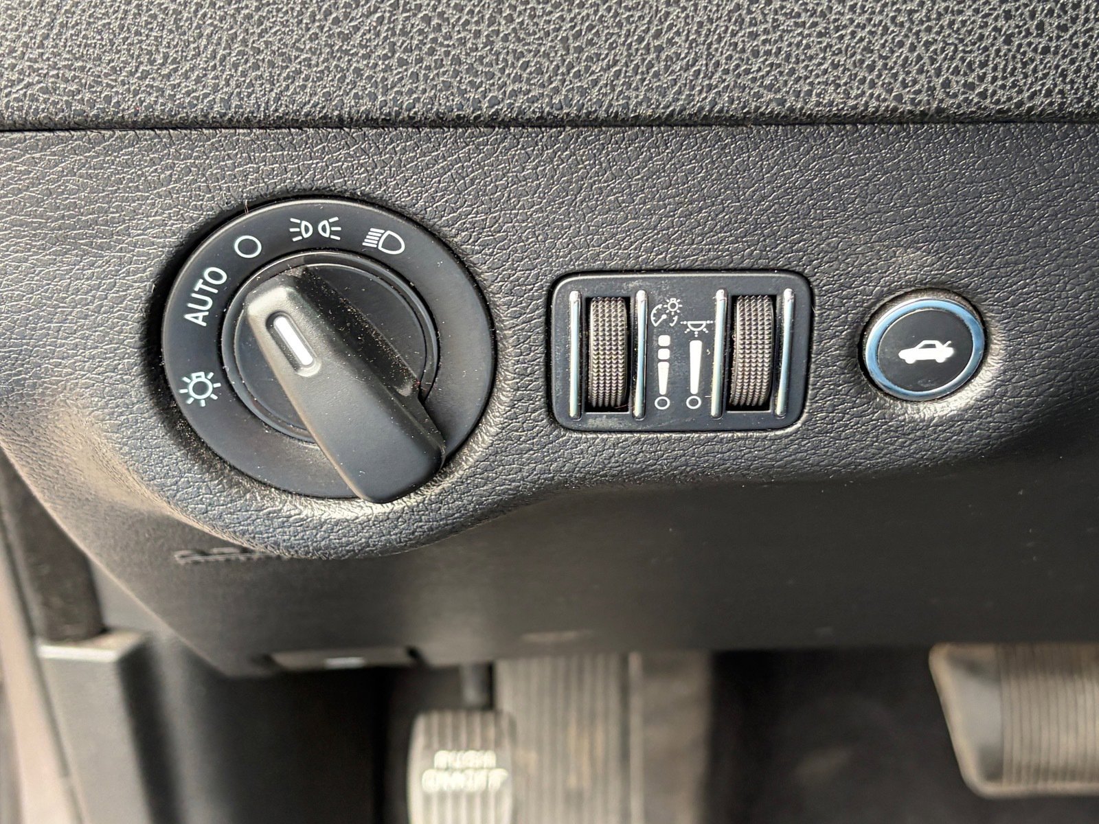 Used 2023 Dodge Charger GT w/ Blacktop Package image 19