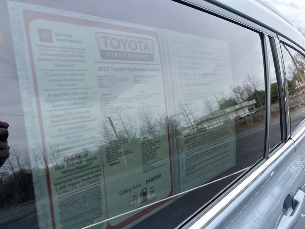 Used 2023 Toyota Highlander Limited image 27