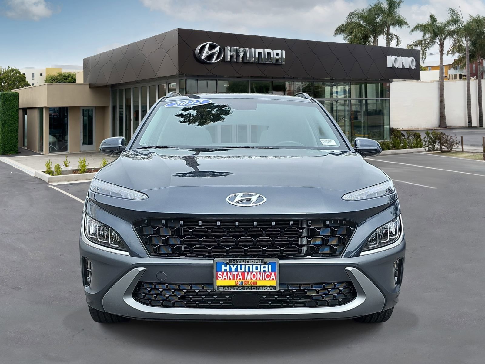 Used 2022 Hyundai Kona Limited FWD image 8