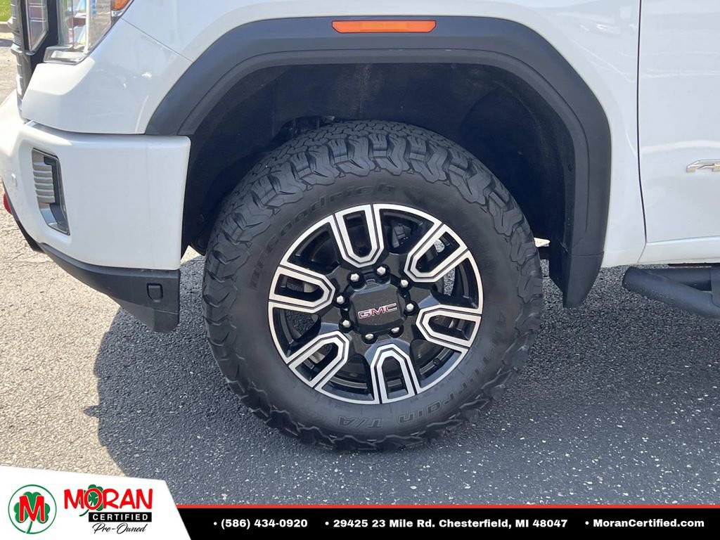 Used 2021 GMC Sierra 2500 AT4 w/ AT4 Preferred Package AWD/4WD image 9