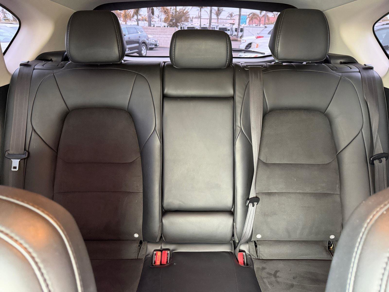 Used 2019 MAZDA CX-5 Touring image 28