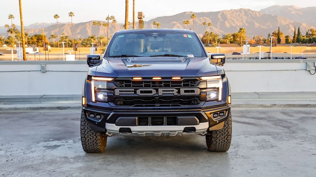Used 2025 Ford F150 Raptor image 3