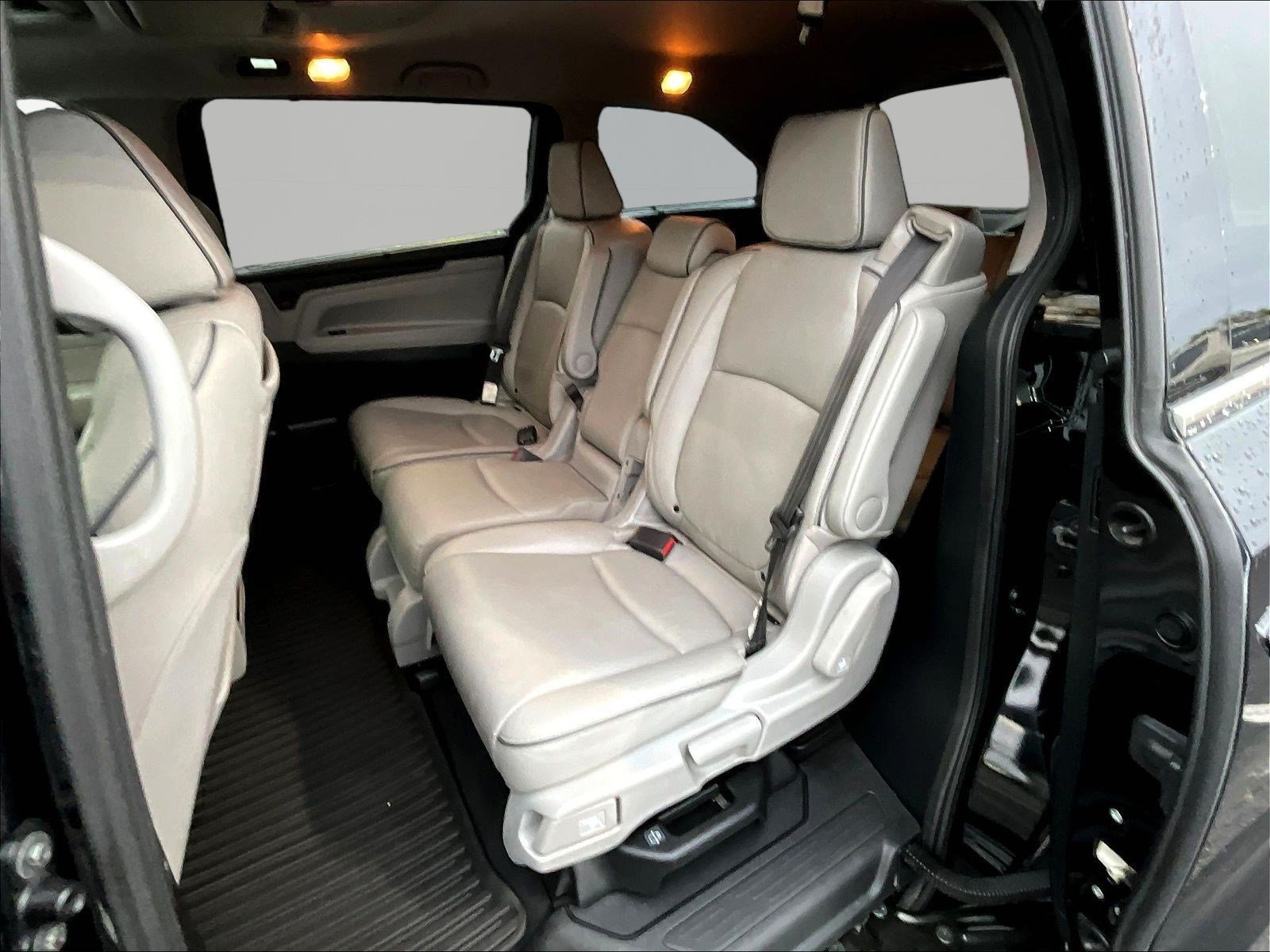 Used 2022 Honda Odyssey Elite image 22