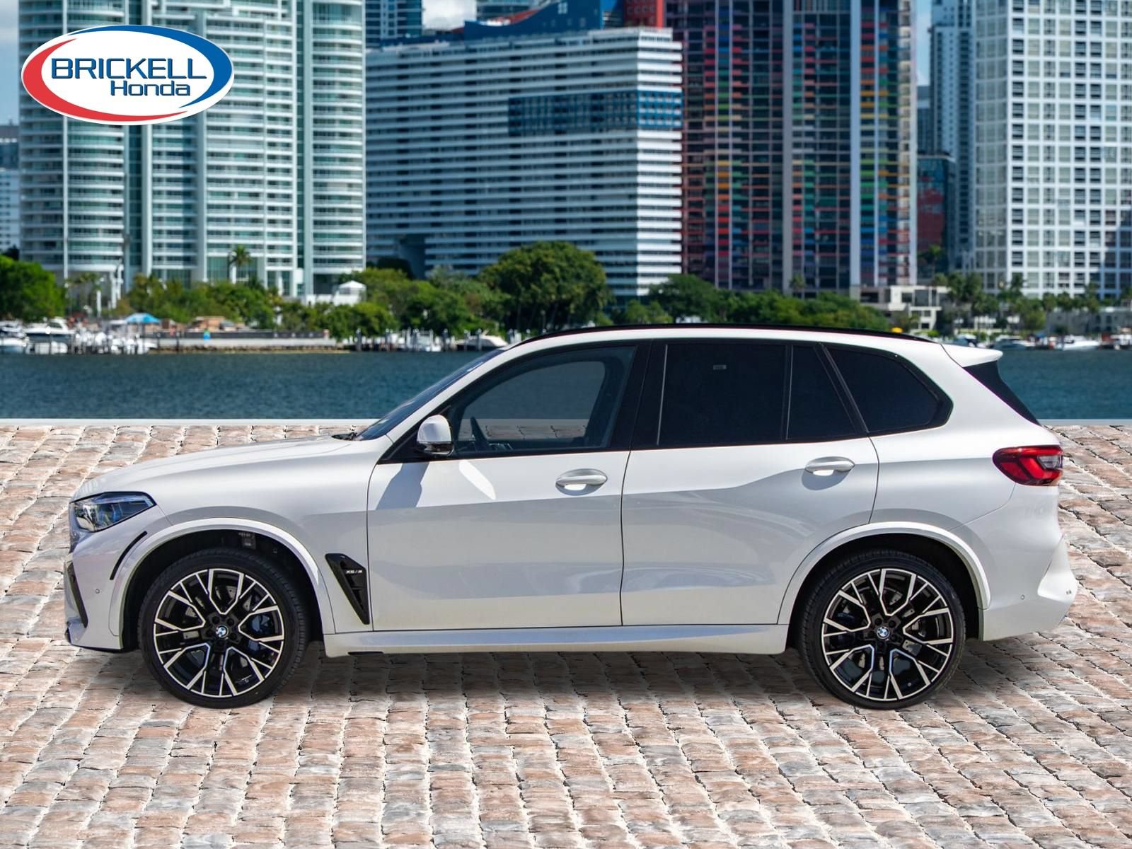 Used 2021 BMW X5 M w/ Executive Package AWD/4WD image 9