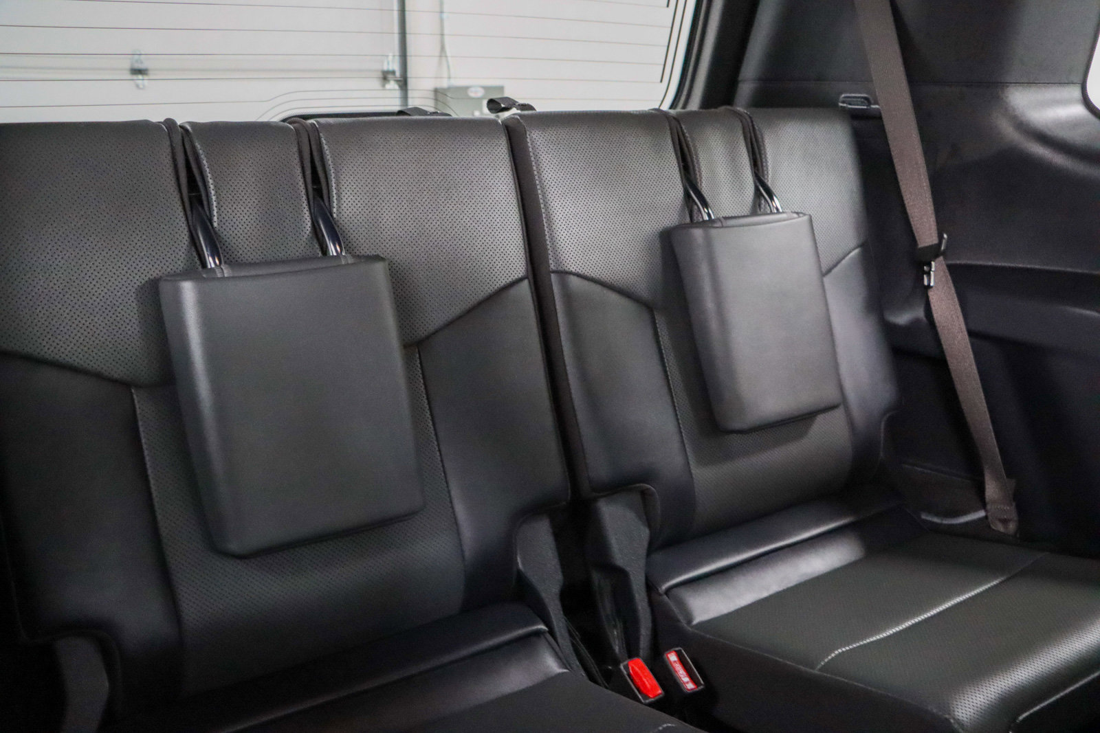 Used 2025 Lexus GX 550 w/ Accessory Package (2T) image 31