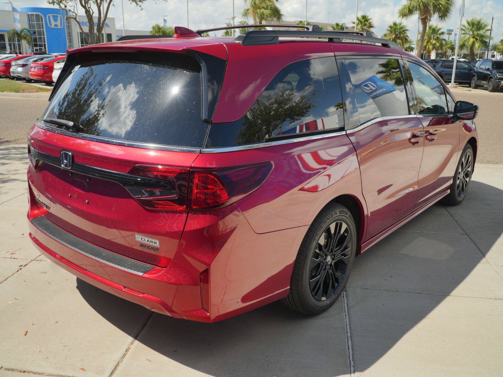 New 2027 Honda Odyssey Sport-L image 5