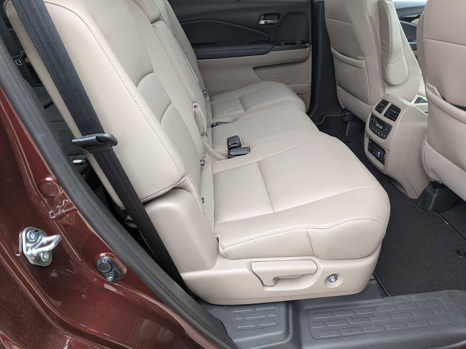 Used 2019 Honda Pilot Touring image 20