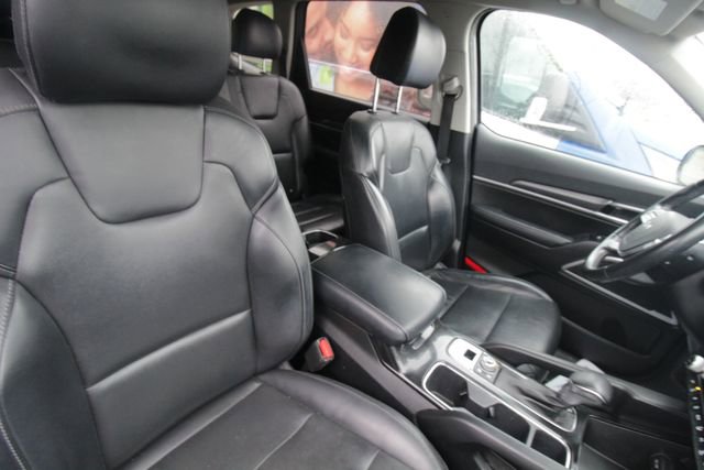 Used 2022 Kia Telluride LX image 29