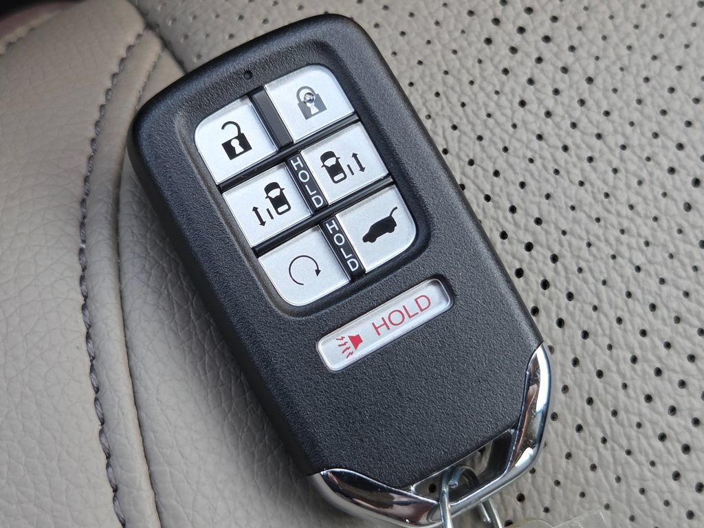 Certified 2024 Honda Odyssey Elite image 45