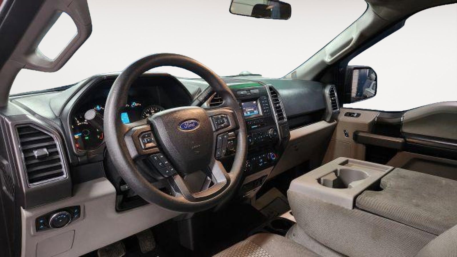 Used 2016 Ford F150 XLT AWD/4WD image 6